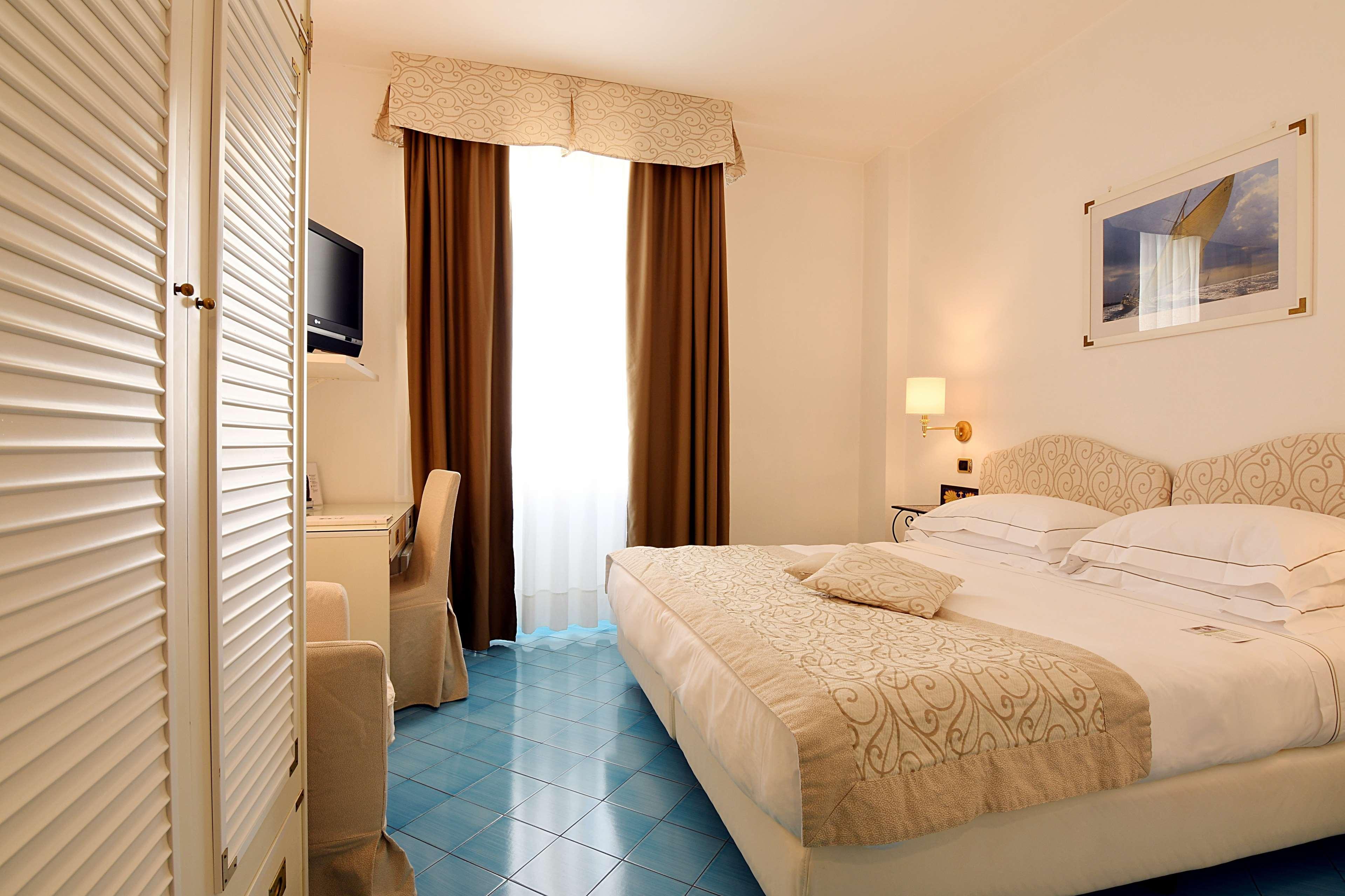 Best Western Hotel Acqua Novella Spotorno Eksteriør bilde