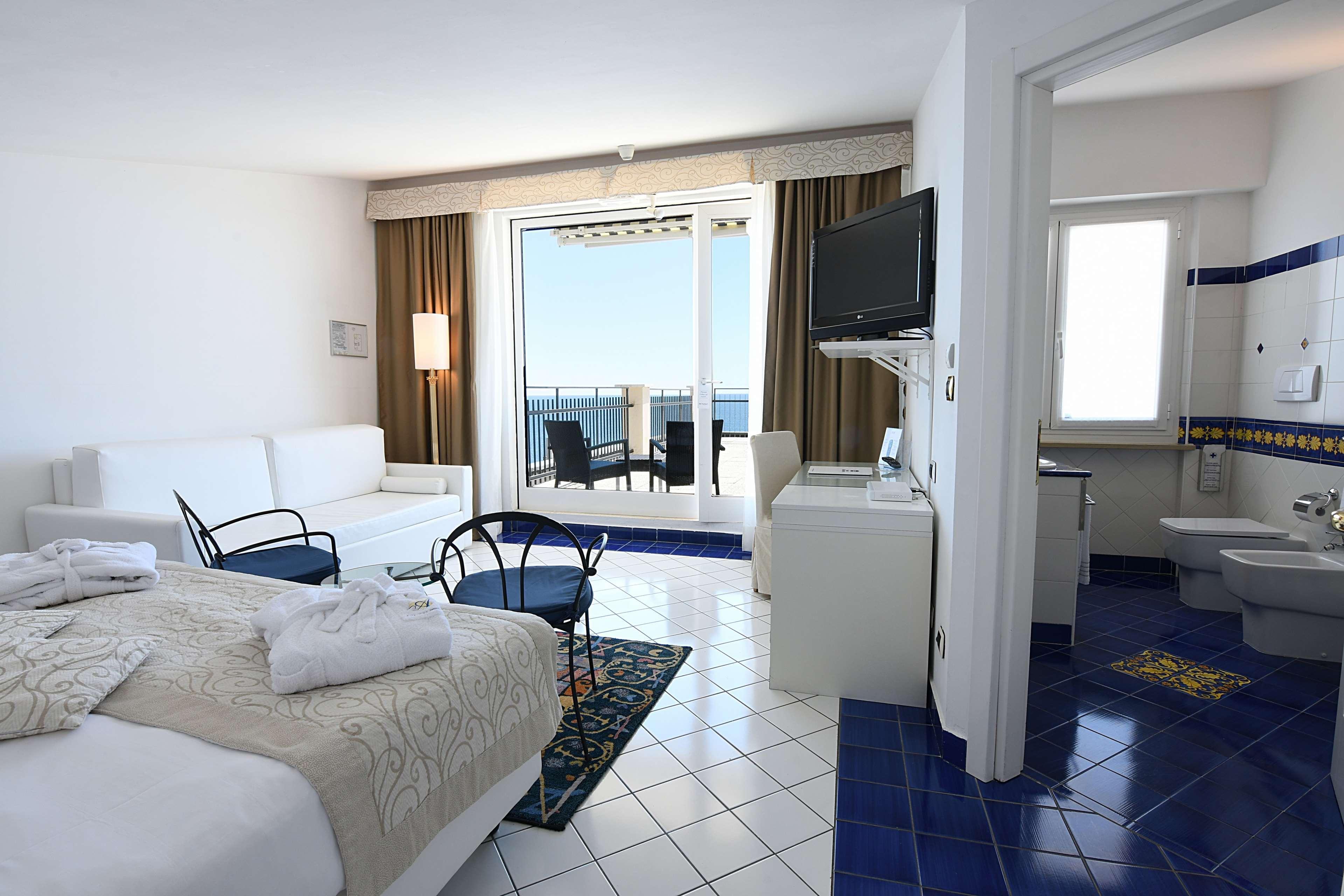 Best Western Hotel Acqua Novella Spotorno Eksteriør bilde