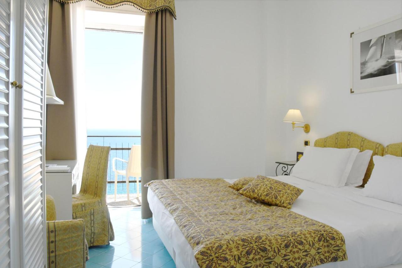 Best Western Hotel Acqua Novella Spotorno Eksteriør bilde