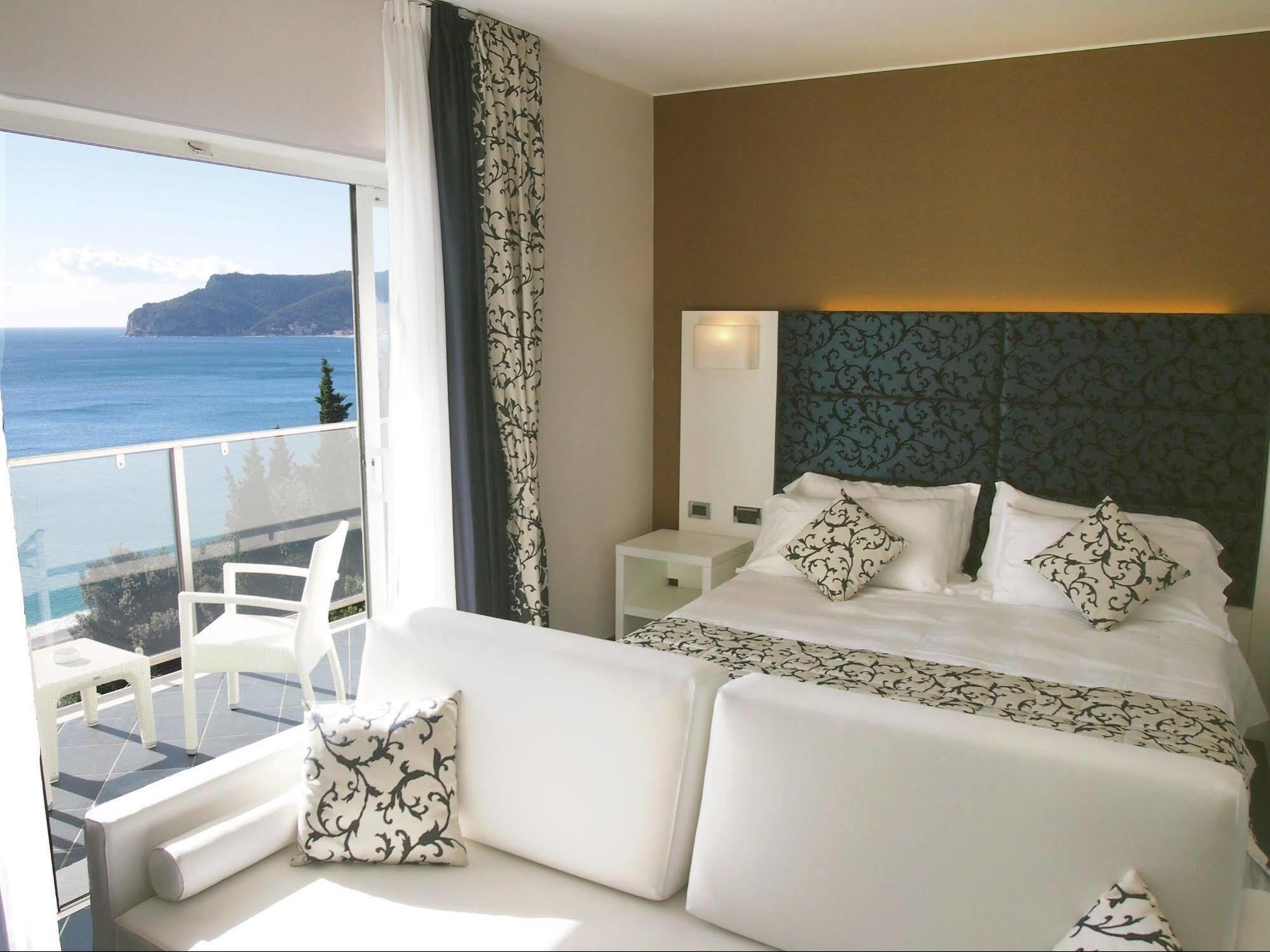 Best Western Hotel Acqua Novella Spotorno Eksteriør bilde